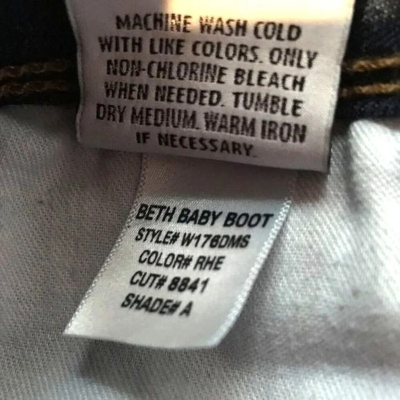 Hudson Womens Jeans RN 107906 Low Rise Beth Baby Boot 5 Pocket Double Button Zip - Picture 7 of 7